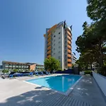 Torre Di Noe Apartamento Bibione
