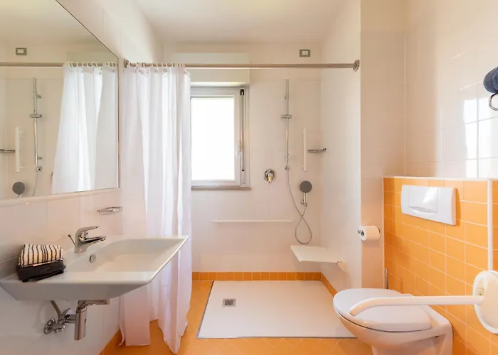 Torre Di Noe * بيبيوني